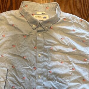 Old Navy Light Blue Oxford  Shirt with Flag Pattern 🇺🇸